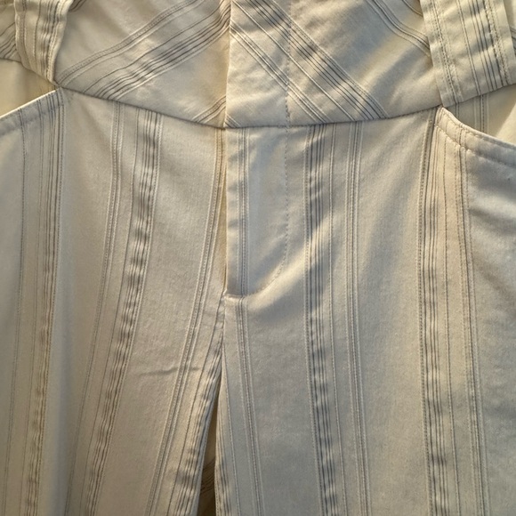 Guess pant - Picture 5 of 8